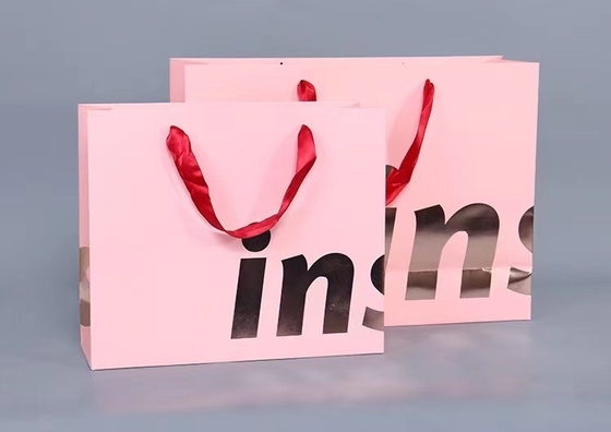 Pantone красит сумку подарка продвижения офсетной печати бумажных мешков Kraft ботинка одежды