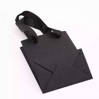 Хозяйственные сумки водоустойчивой черноты супермаркета бумажных мешков одежды Oilproof бумажные